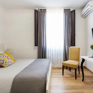 Apartament Centre Grotte Bianche, Katania